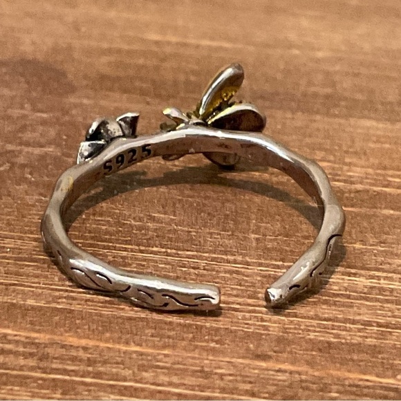 New Two Tone 925 Plated Fun Vintage Style Carved Bumble Bee & Pretty Flower Ring - Picture 3 of 9